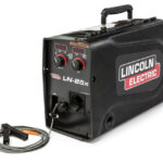 Lincoln Electric LN-25X Alimentador de alambre portátil Tecnología CrossLinc Sistema TVT Alimentador para soldadura MIG y FCAW Alimentador industrial Sistema MaxTrac Soldadura en construcción y tubería Alimentador para industria pesada